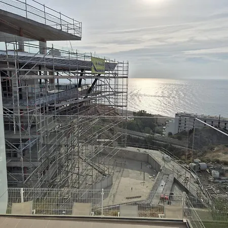 Vivi Homes - Vista Mar Pool - View - Terrace 푸엔히롤라